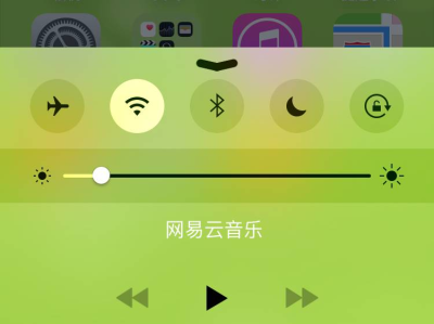 不登录微信，怎么把手机里的文件快速传到电脑上？